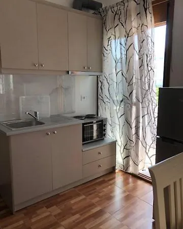 Rose Apartment Ksamil