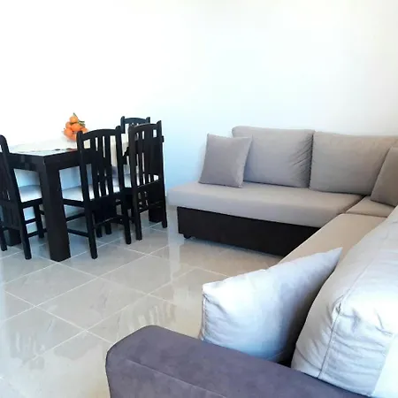 Rose كساميل